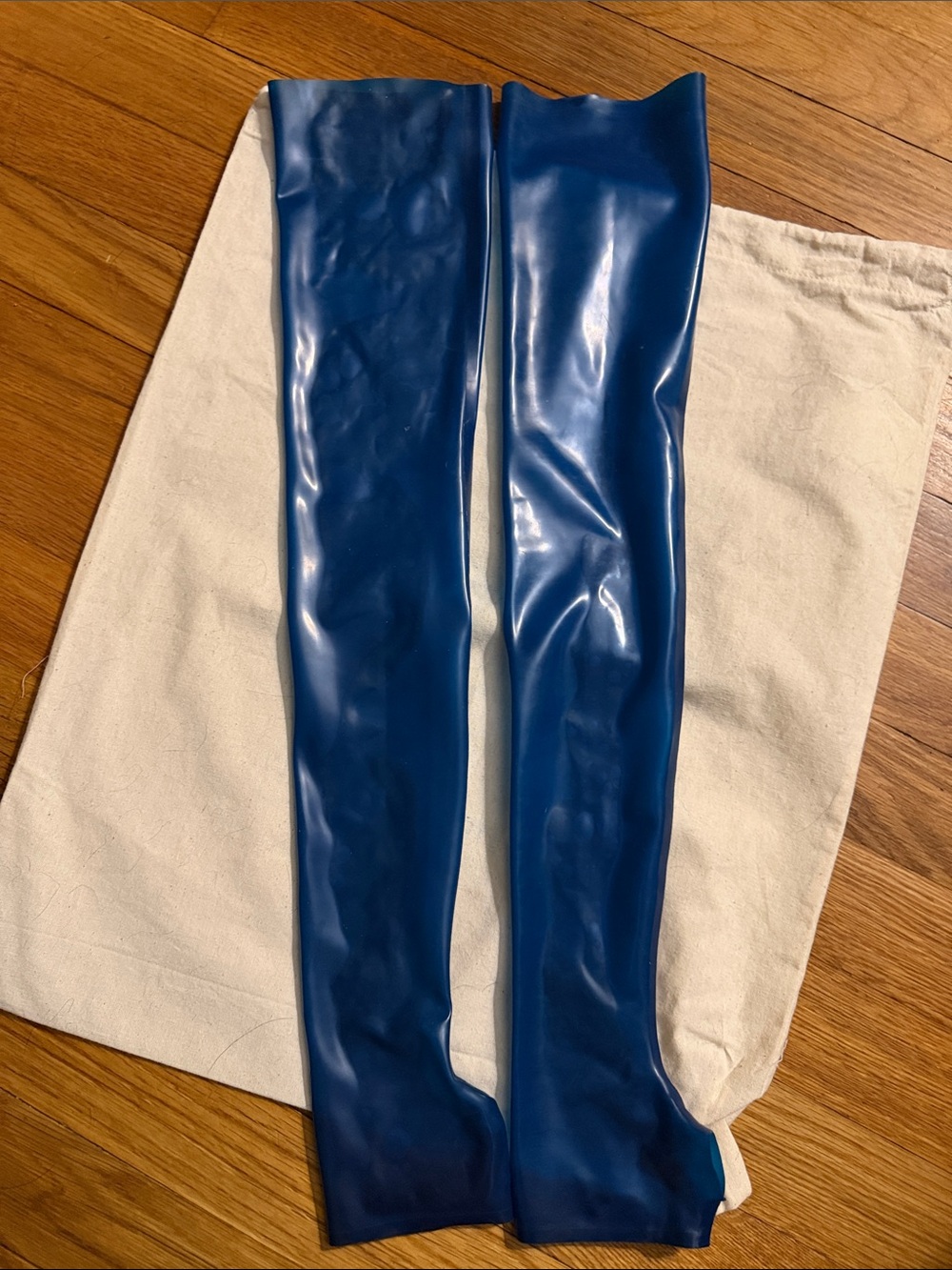NWOT  BlackLickorish Latex OOAK Fingerless Blue Opera Gloves